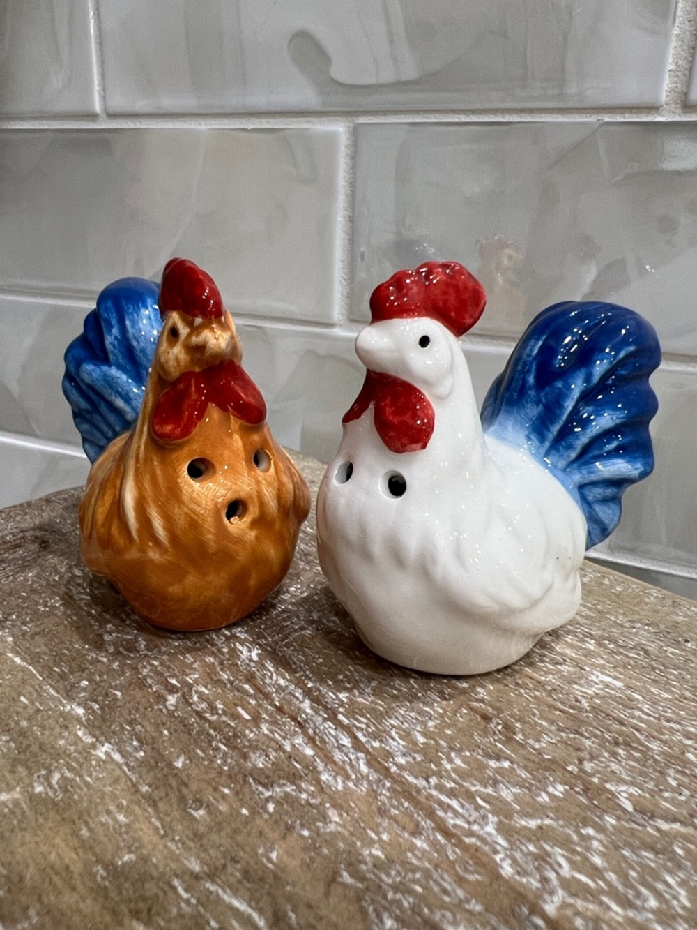 Ceramic Rooster Chicken Salt & Pepper Shakers Blue Tail Farmhouse
